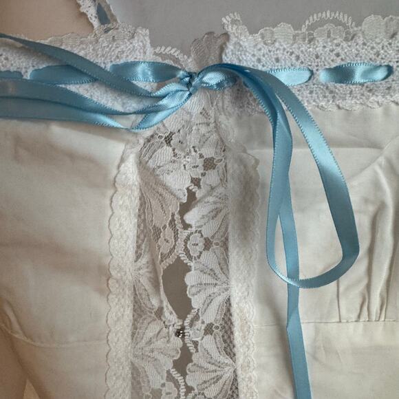 Rumored Vintage Love Cami Top NEW - Picture 9 of 12